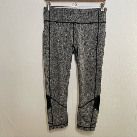 Lululemon Pace Rival Crop Cross Hatch Legging Grey Black Size 8 Yoga Athleisure - Picture 1 of 12